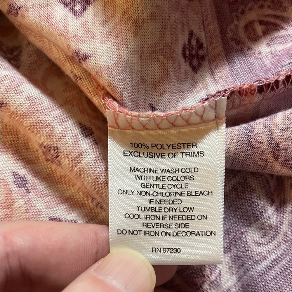 Signature Studio Pink and Purple Blouse - Picture 5 of 9